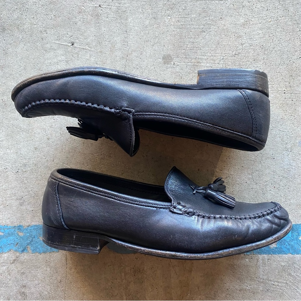 Vintage LONGCHAMP Loafers Slip Ons
Size 8.5